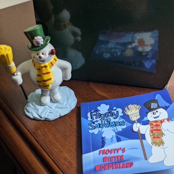 Mini Frosty the Snowman bobble w/ story book - Picture 1 of 3